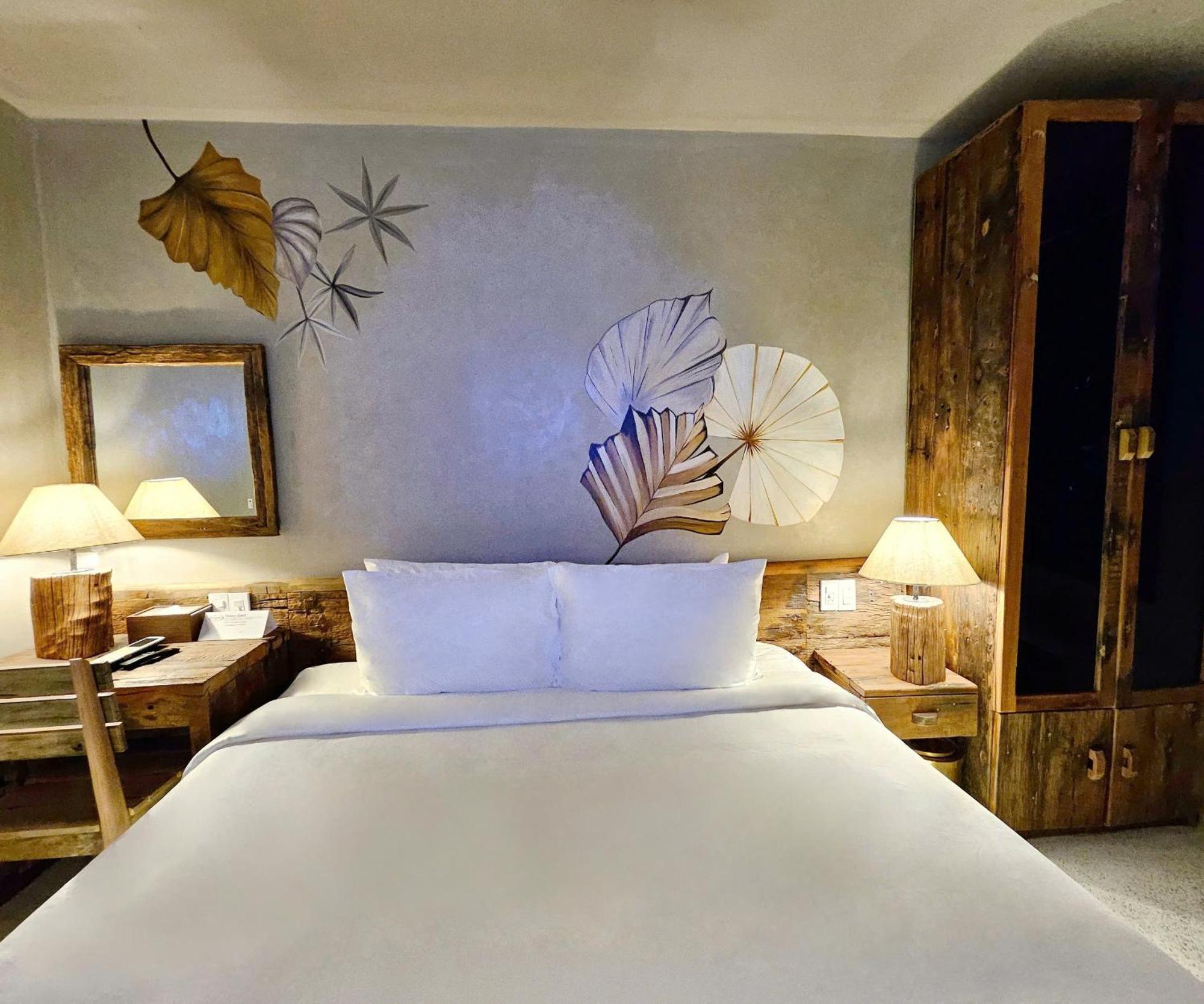 Victory Hotel Hué Extérieur photo