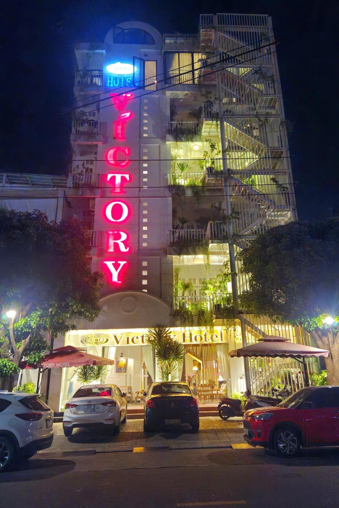 Victory Hotel Hué Extérieur photo